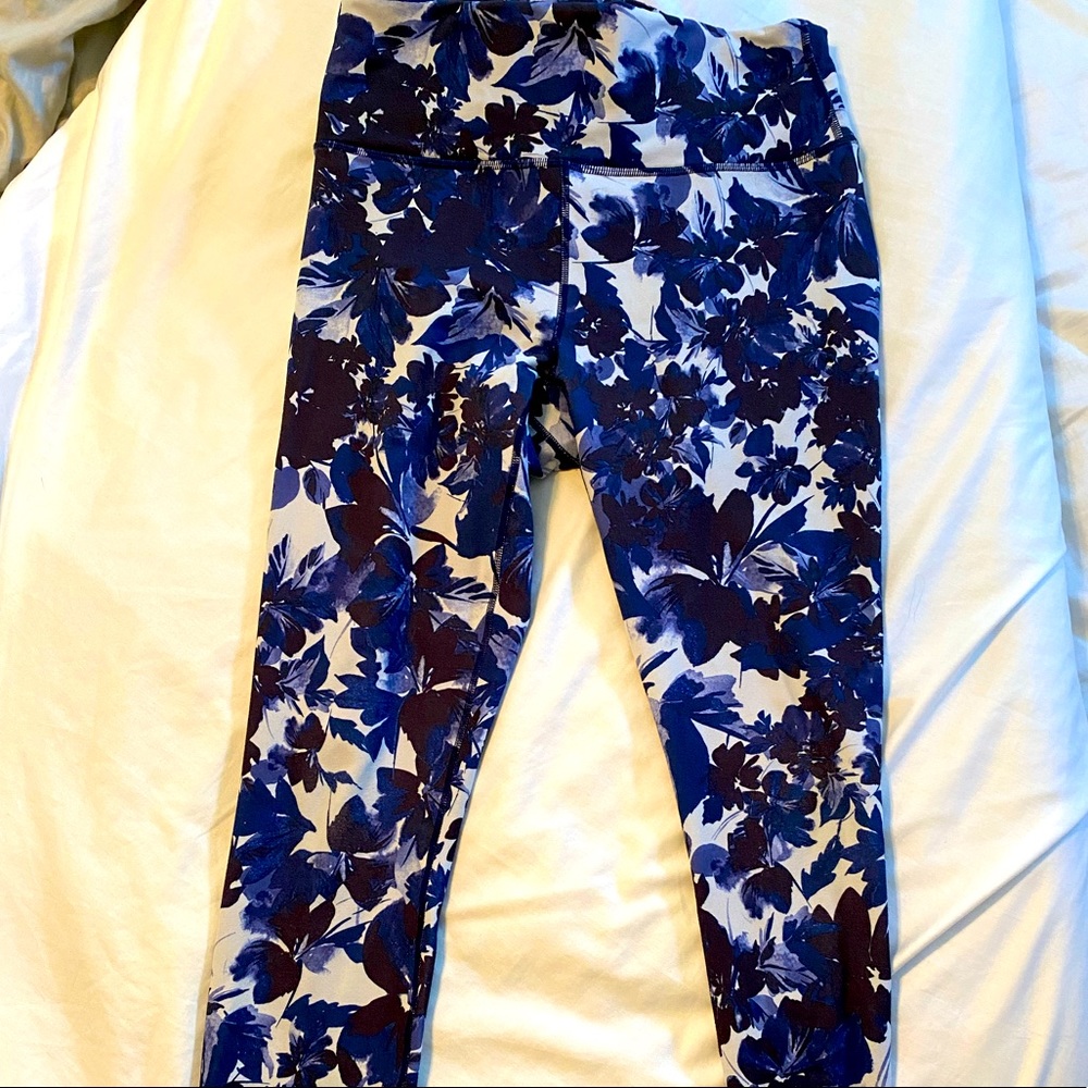 Fabletics Blue Flower Leggings
